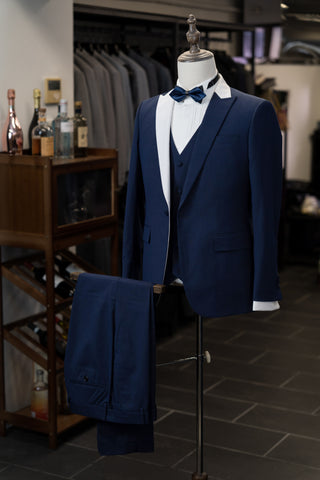 Navy Tuxedo With White Peak Lapel Suit