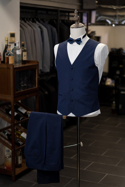 Navy Tuxedo With White Peak Lapel Suit