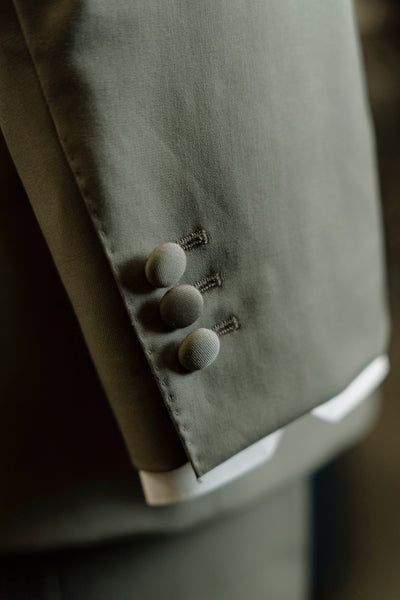 S024GN Rental Luxury Suit