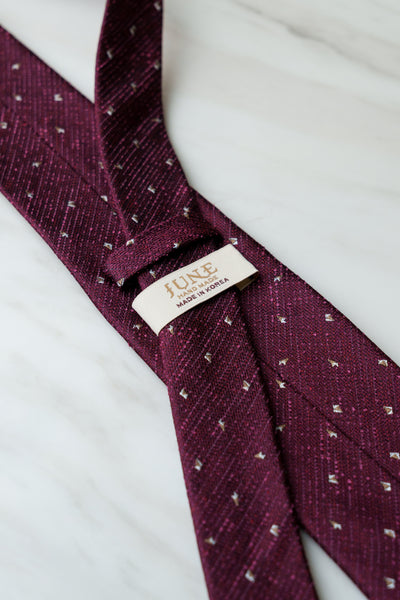 AT172RD Dark Red Dots Tie