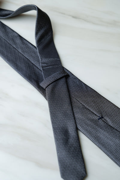 AT176GY Middle Grey Check Tie