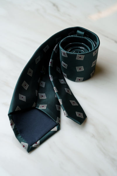 AT177GN Bottle Green Check Tie