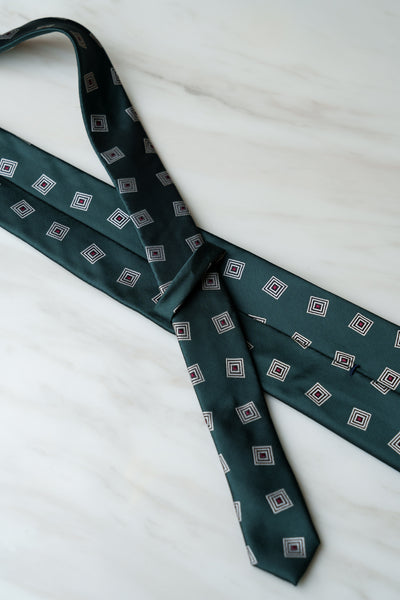 AT177GN Bottle Green Check Tie