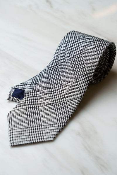 AT185GY Light Grey Check Tie