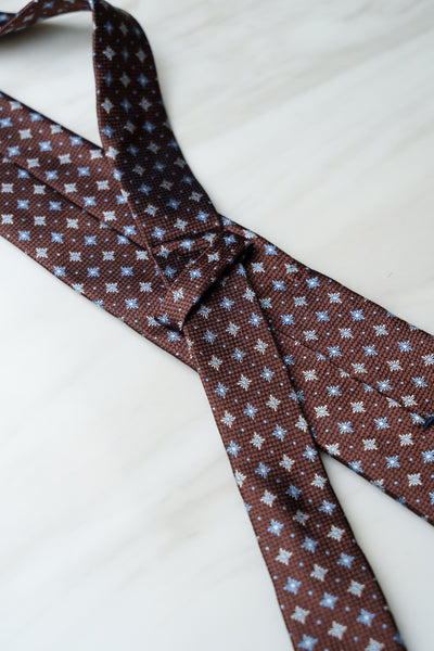 AT189BN Dark Brown Floral Tie