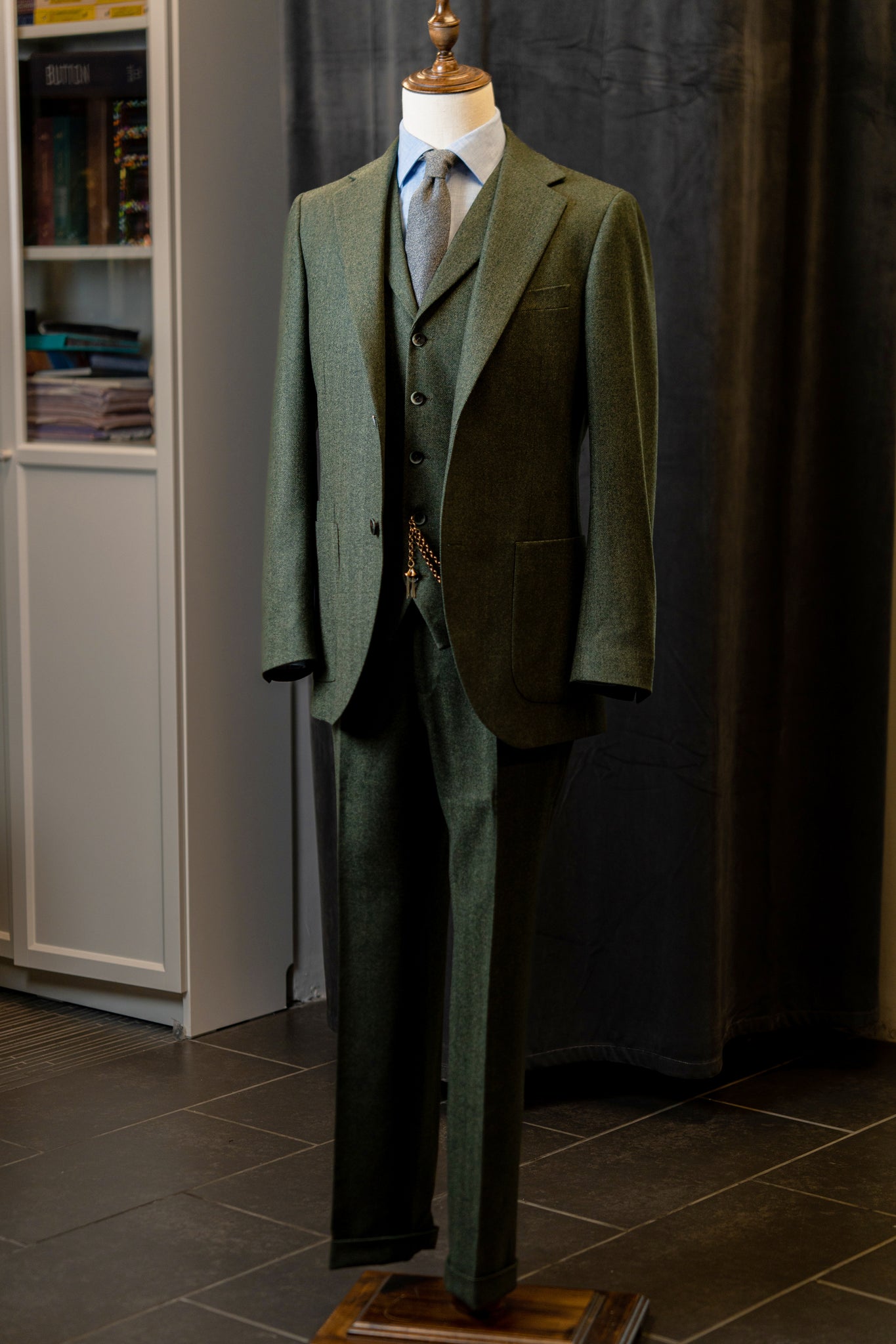 S087GN Rental Tweed Suit