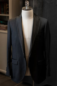 Black Tuxedo With Satin Shawl / Notch Lapels Jacket