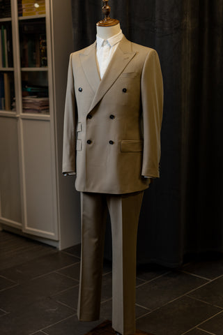 S100KH Rental Luxury Suit