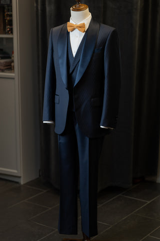 Dark Blue Rhombus With Black Velvet Shawl Lapel Suit