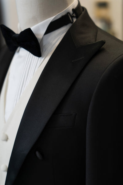 Black Tailcoat With White Waistcoats Suit