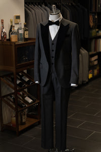 Dark Grey Tuxedo With Black Velvet Peak Lapels Suit