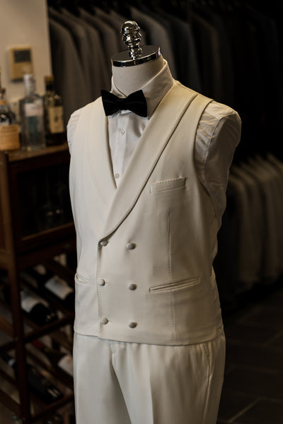 S040WT Rental Luxury Tuxedo