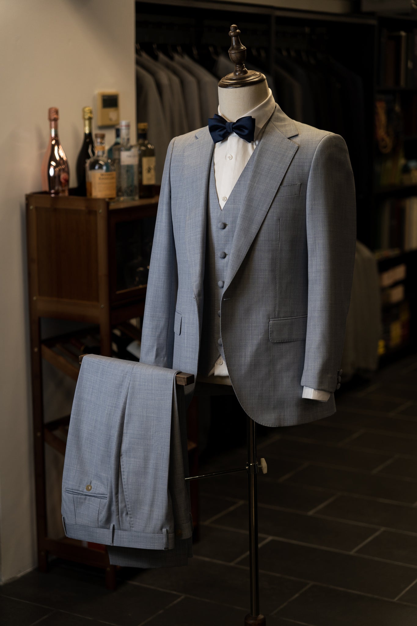 Light Blue With Notch Lapel Minimal Suit