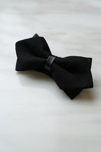 B009BK Black Satin/Cotton Bow Tie
