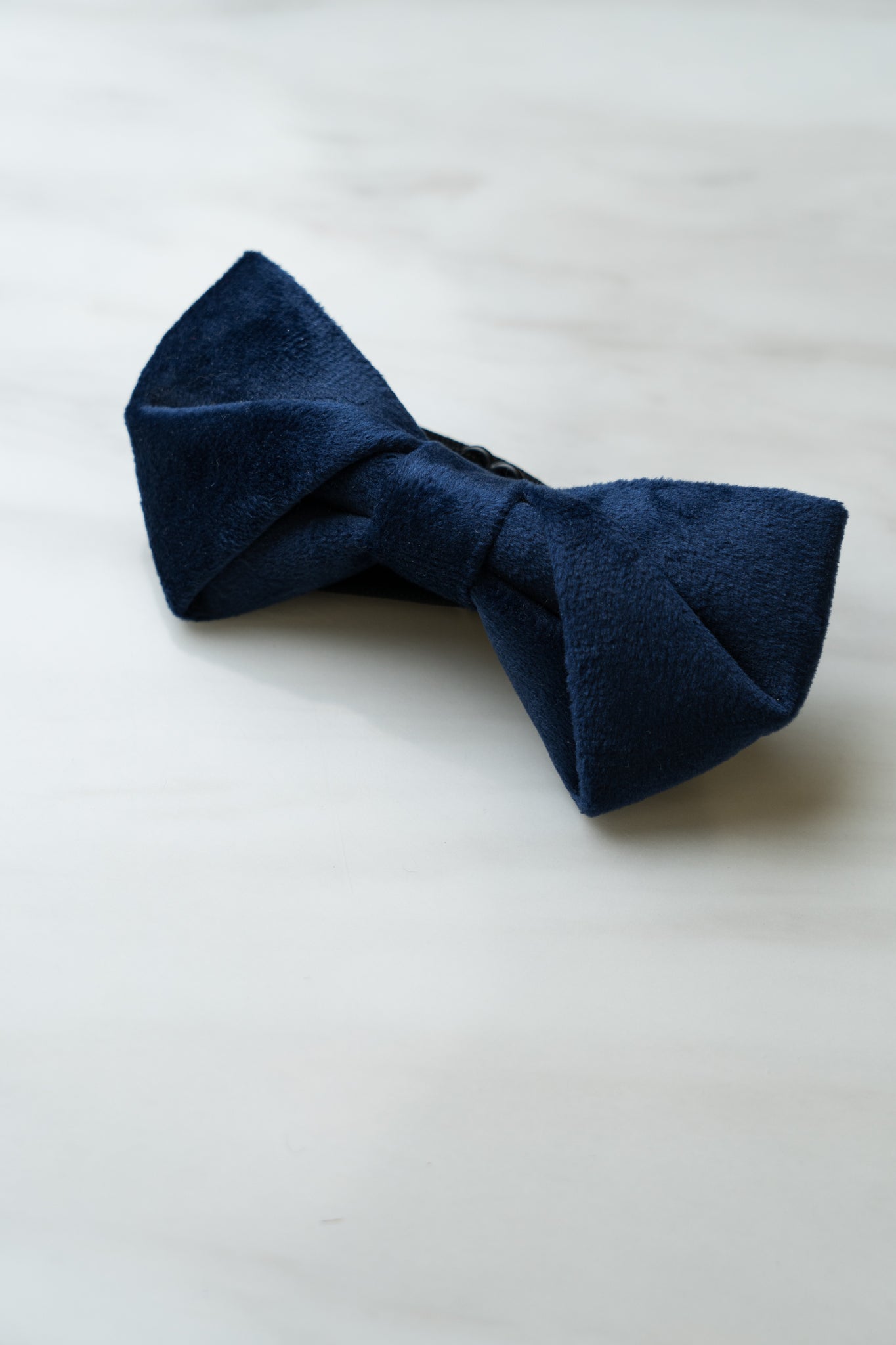 B018NY Blue Velvet Bow Tie
