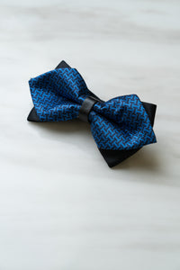 B023BU Blue Herringbone Bow Tie