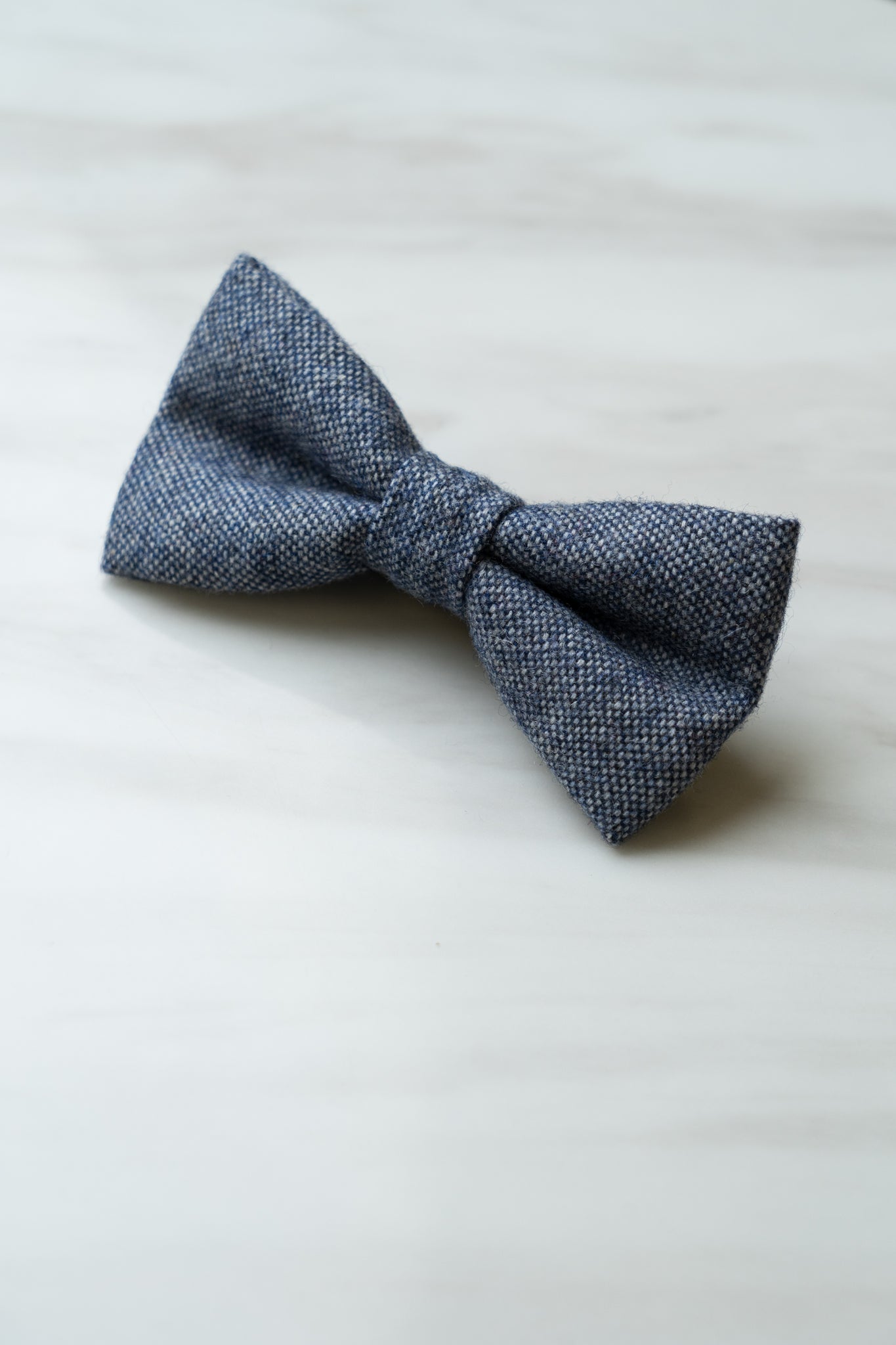 B030BU Blue Tweed Bow Tie