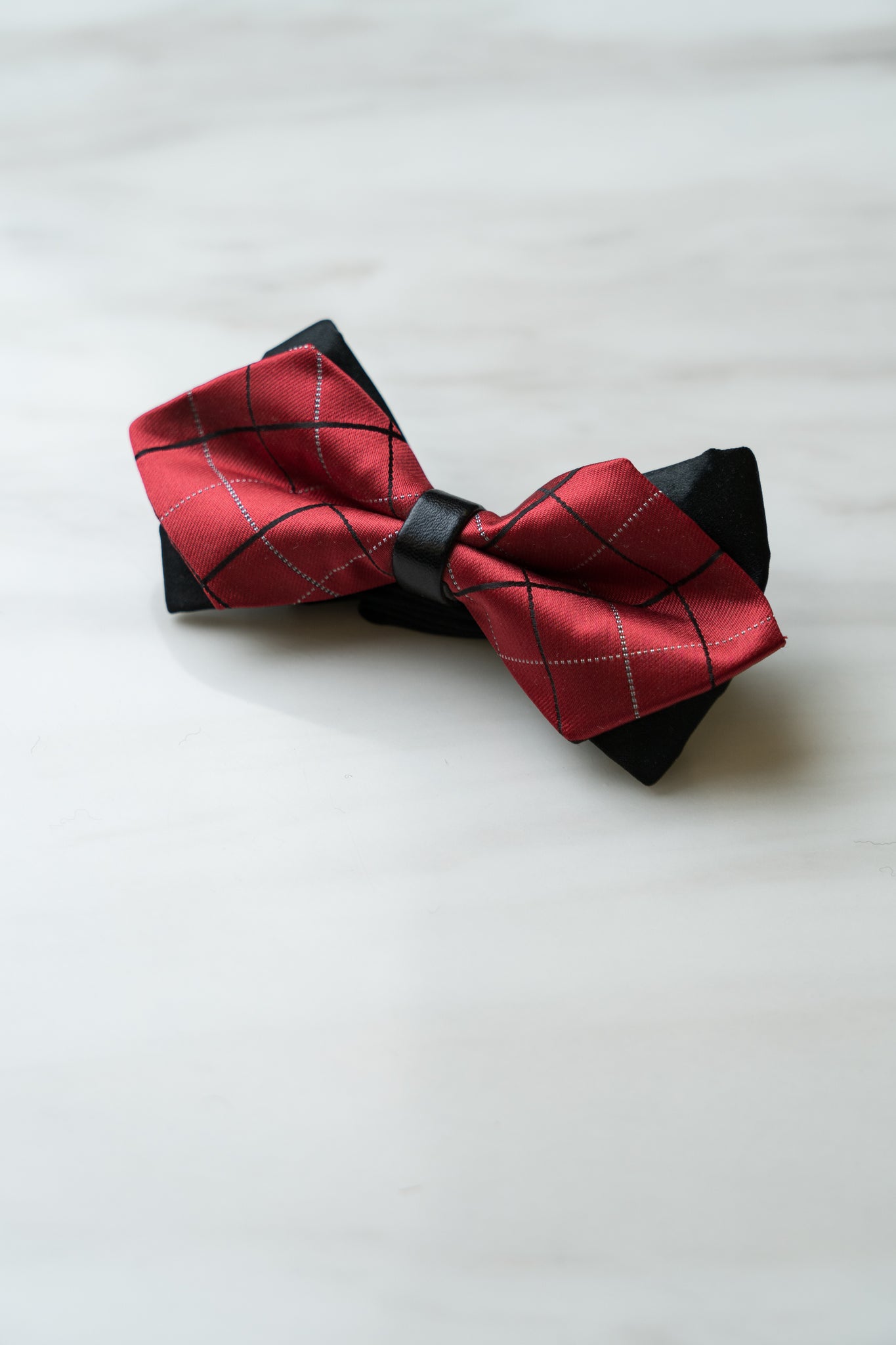 B061RDBK Red/Black Check Bow Tie