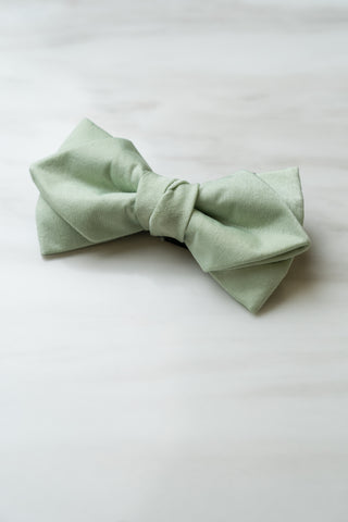 B082GN Light Green Satin Bow Tie