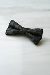B091GN Green Camouflage Bow Tie