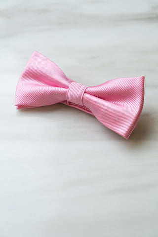 B098PK Pink Dots Bow Tie