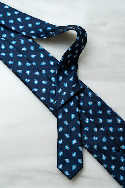 AT007BU Blue Dots Tie