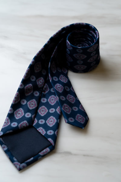 AT010BU Dark Blue Floral Tie