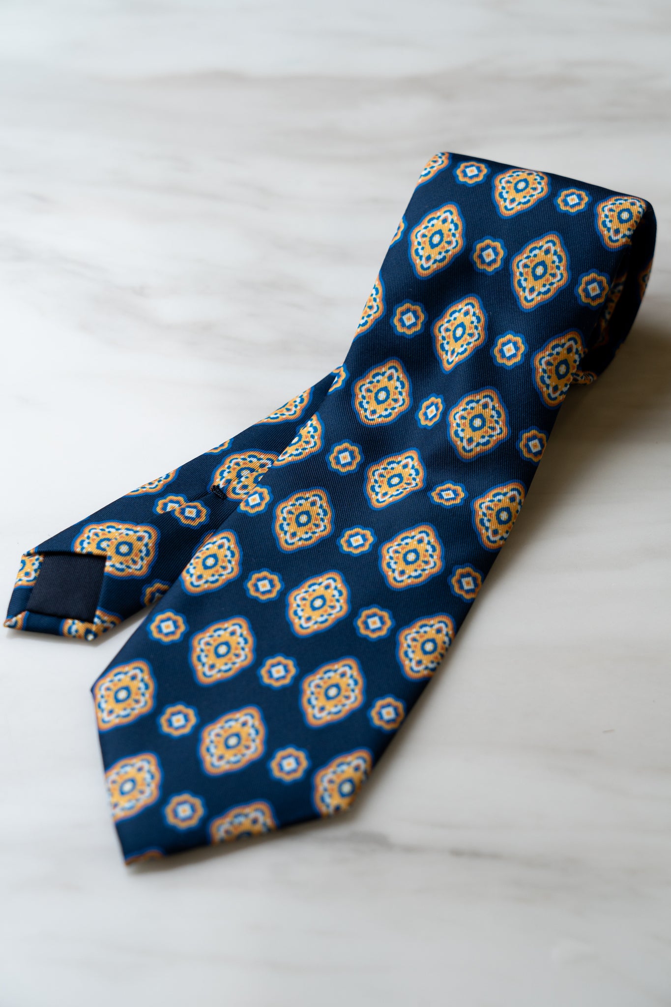 AT013BU Blue Floral Tie