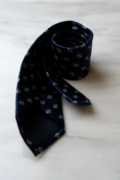 AT014NY Navy Blue Floral Tie