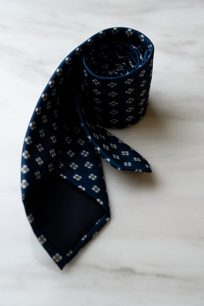 AT016NY Navy Blue Floral Tie