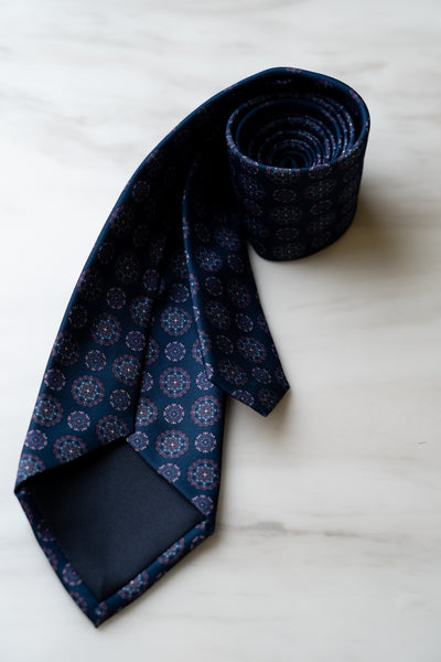 AT018NY Navy Blue Floral Tie