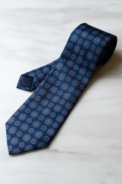 AT018NY Navy Blue Floral Tie