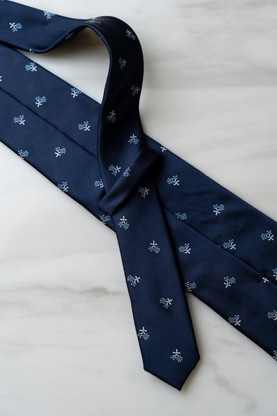 AT021NY Navy Blue Floral Tie