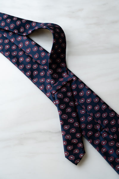 AT031BU Dark Blue Floral Tie