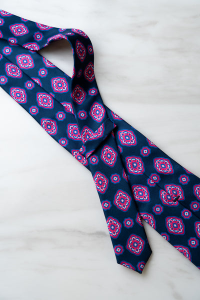 AT032BU Dark Blue Floral Tie