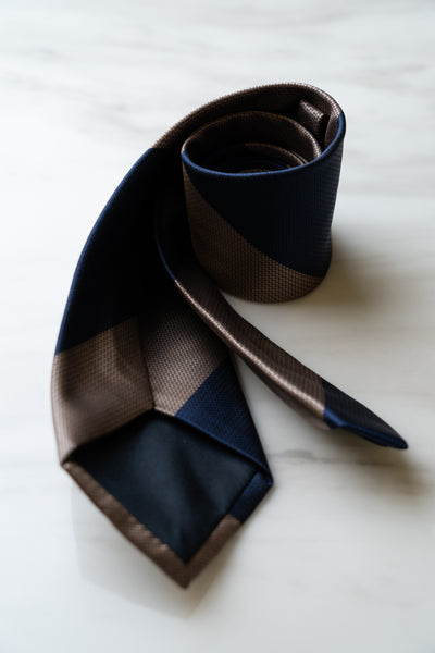 AT044BNBU Light Brown/Blue Stripe Tie