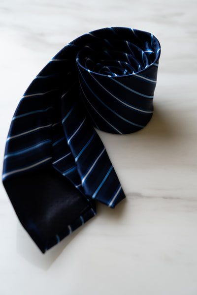 AT049BU Blue Stripe Tie