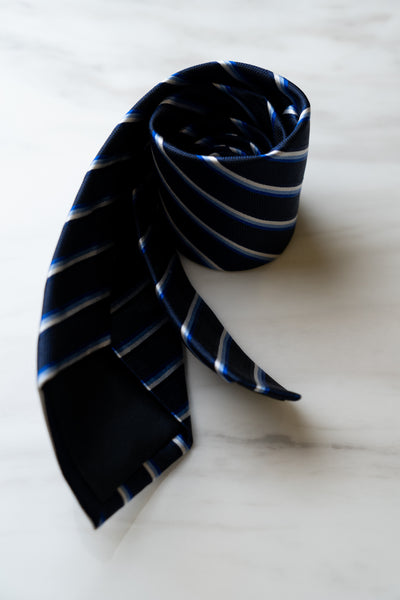 AT050BU Blue Stripe Tie