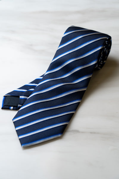 AT050BU Blue Stripe Tie