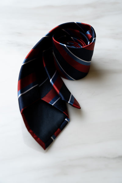 AT064RDBU Red/Blue Stripe Tie