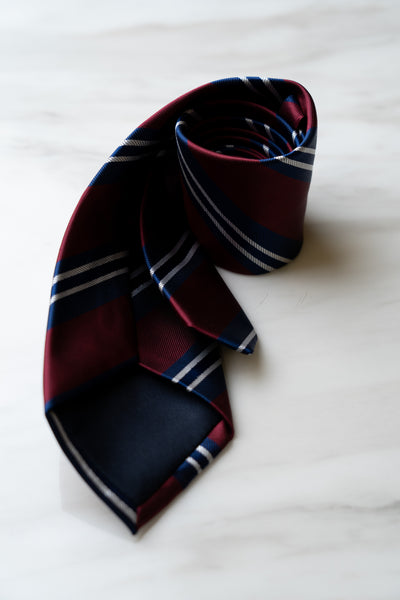 AT070RDBU Red/Blue Stripe Tie