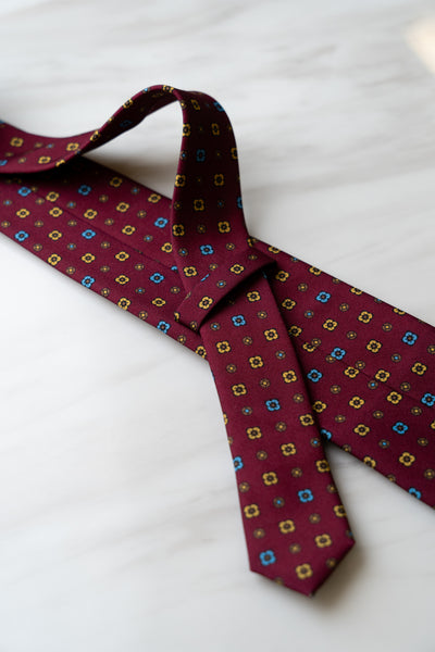 AT077RD Red Floral Tie