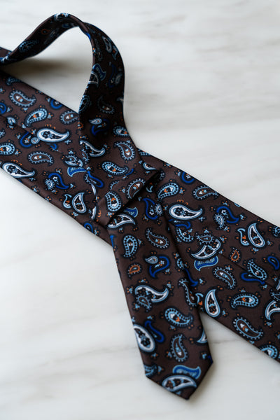 AT084BN Brown Paisley Tie