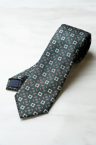 AT104GN Dark Green Floral Tie