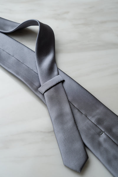 AT136GY Solid Color Tie in Light Grey