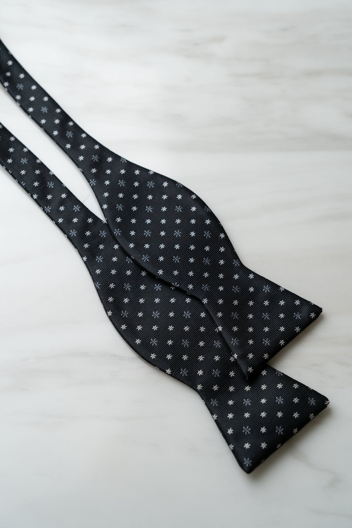 B128BK Black Dots Self Bow Tie