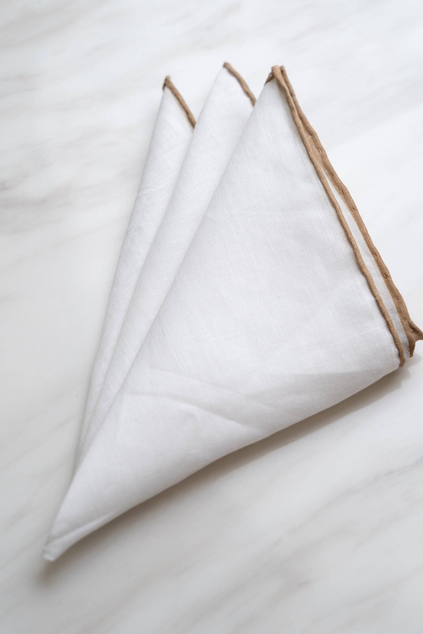 PS010WTBR White Linen Pocket Square With LIght Brown Border