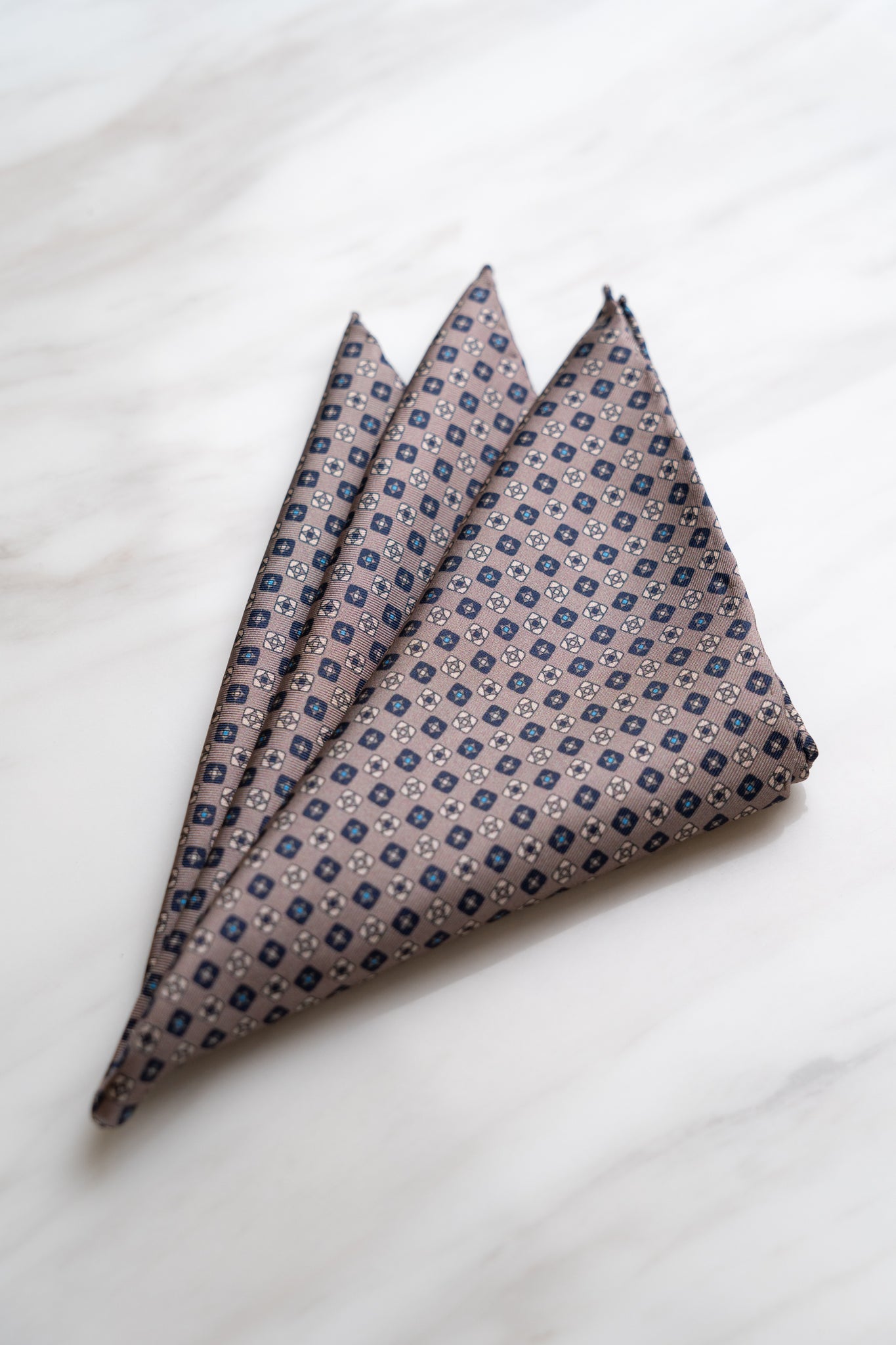 PS029BR Brown Pocket Squares With Dots