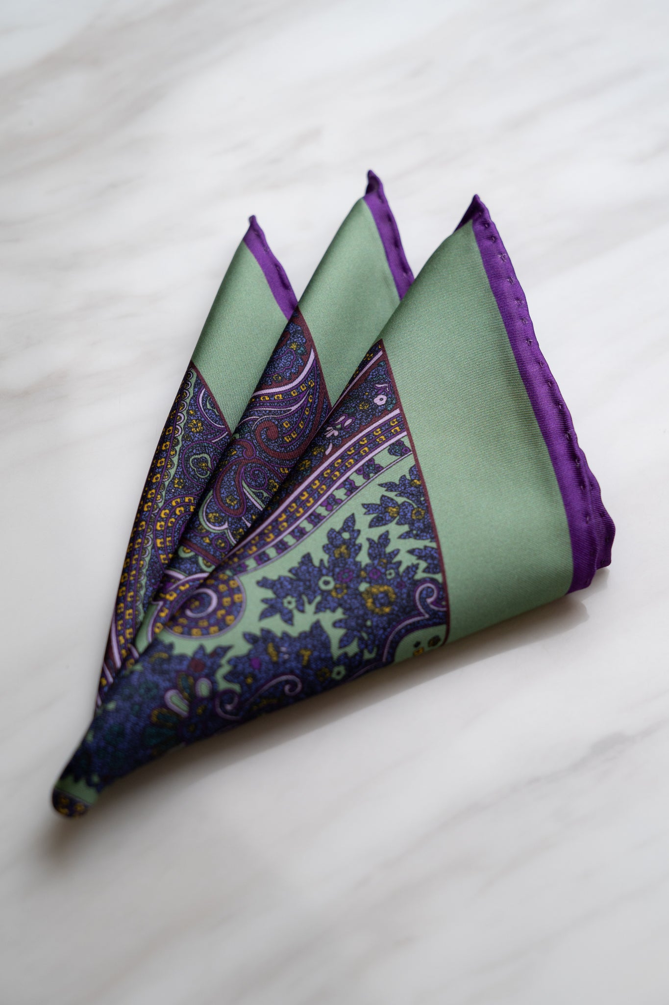 PS048GN Green Floral Pocket Squares With Purple Border