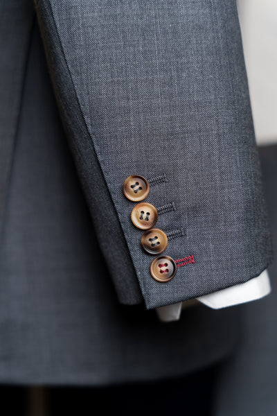 S085GY Rental Luxury Suit